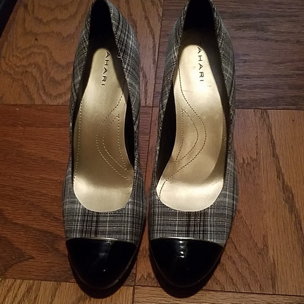 High heel shoes plaid pumps